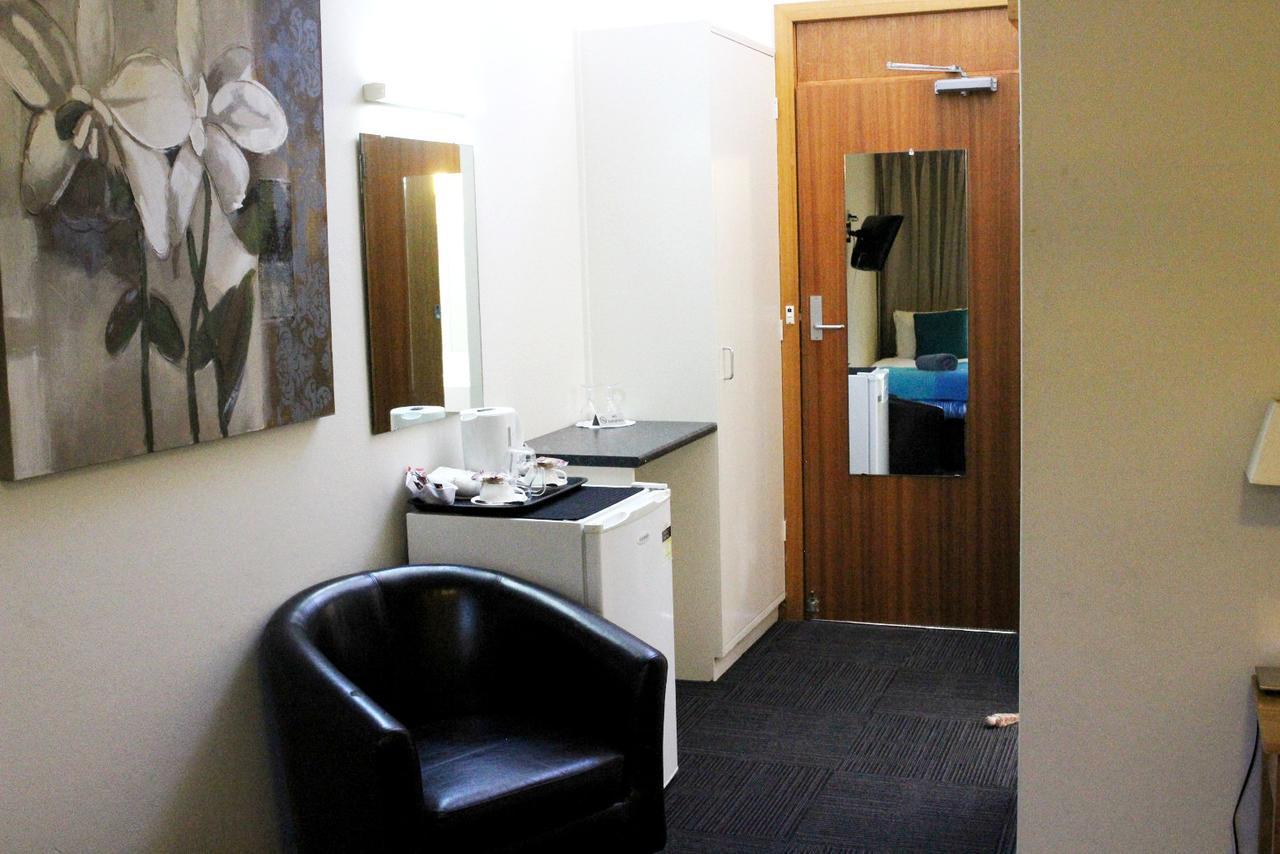Hotel Henry'S Quirindi Extérieur photo